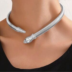 Serpentine Snake Serpent Viper Choker